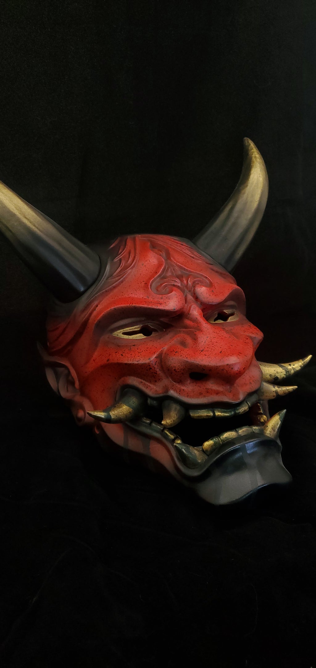 Japanese Oni Mask Blood Knight - Hand-Painted Urethane Resin